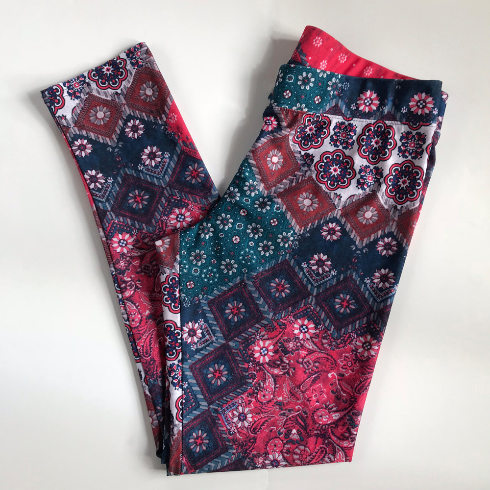 AE High Rise Legging Patchwork Medium - Picture 1 of 5